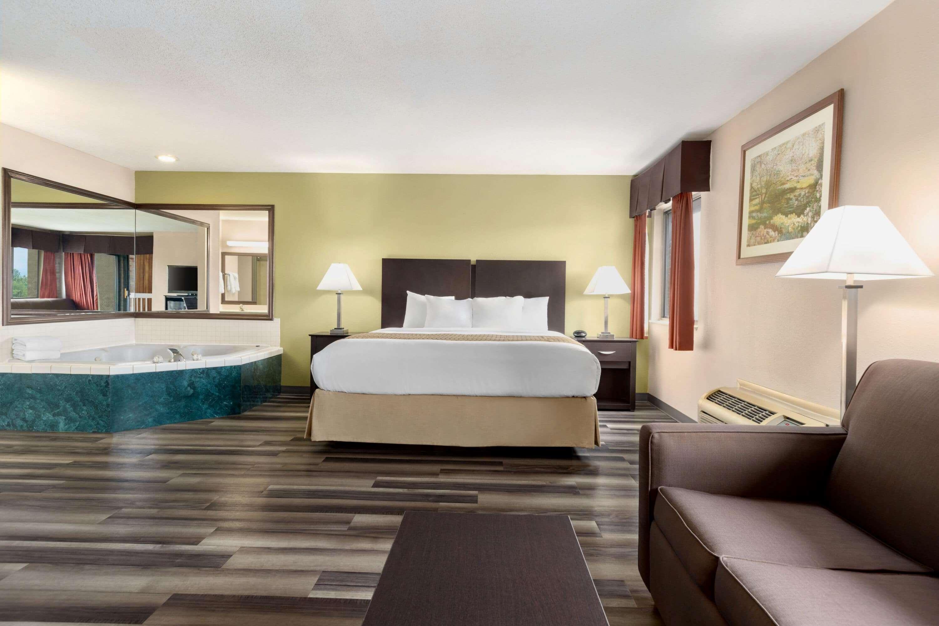 Baymont By Wyndham Monroe Hotel Eksteriør billede